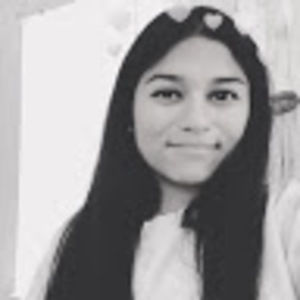 Meet your Posher, Desirae